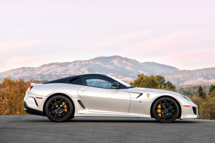  Ferrari 599 GTO 2010 года  (US) (фото 33 из 40)